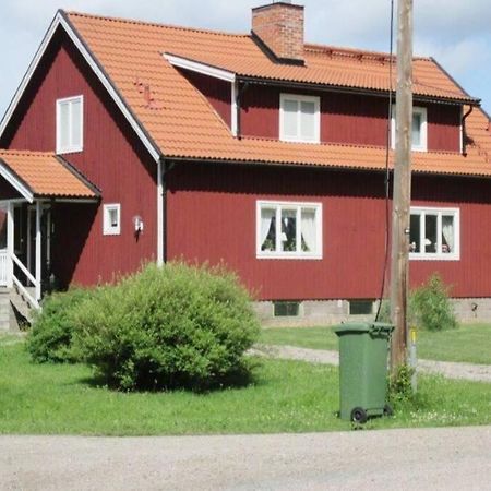 הוילה Tierp Egen Laegenhet I 2-Familjshus Pa Landet. מראה חיצוני תמונה